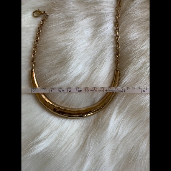 Gold Metal Necklace - Picture 4 of 5